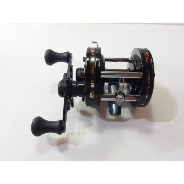 アブ Abu アンバサダー 5000c 黒 パーミング 右巻き ベイトリール 65 262 Rf 65 262 ランブルフィッシュ 通販 Yahoo ショッピング