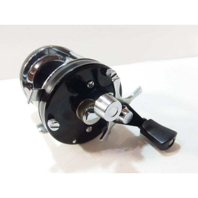 アブ アンバサダー6000Cオールド アブ ABU アンバサダー 6000C 黒 75年 右巻き ベイトリール