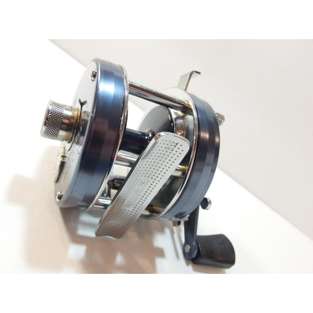 アブ ABU アンバサダー 4500C ブルーグレー 右巻き ベイトリール