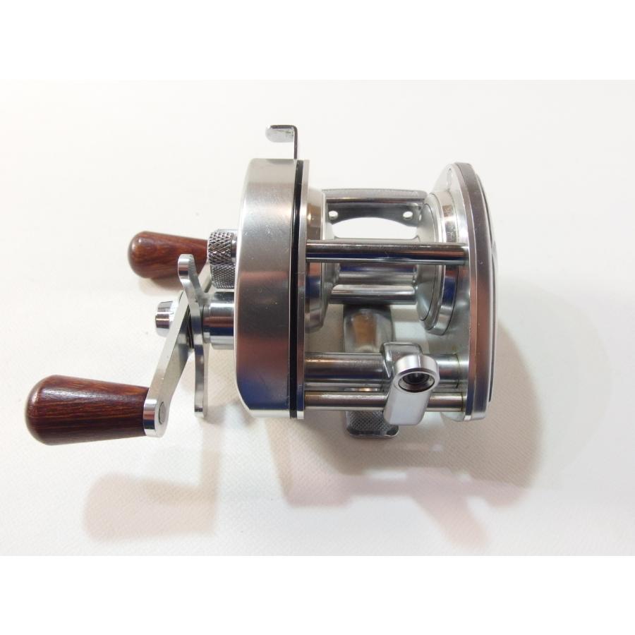 シマノ バンタム 200 SHIMANO Bantam 右巻き ベイトリール オールド
