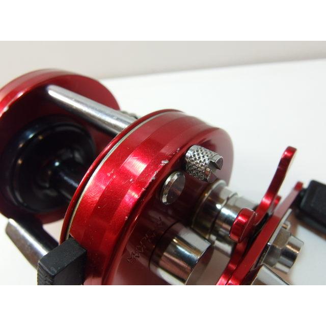 アブ アンバサダー 2500C レッド ABU ambassadeur 赤 右巻き ベイト