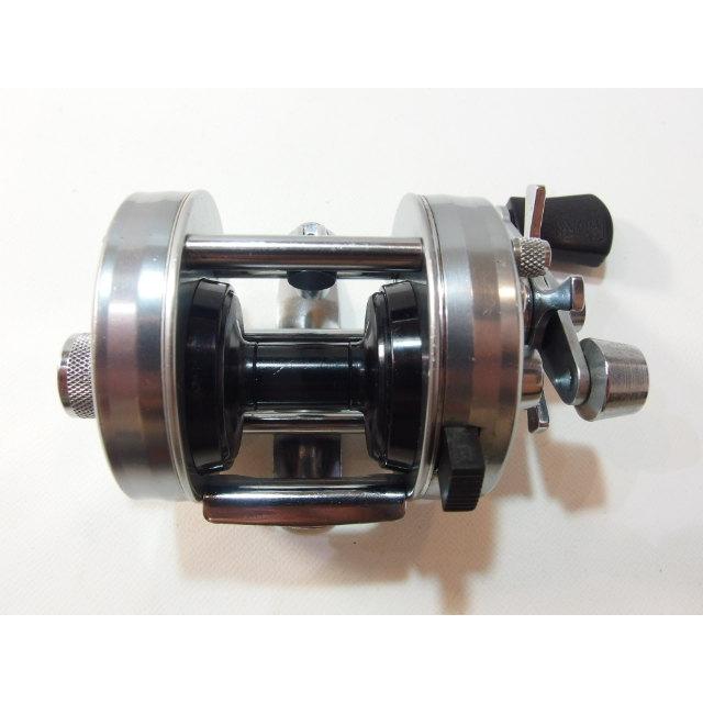 アブ アンバサダー 2500C シルバー 76年 ABU ambassadeur 右巻き