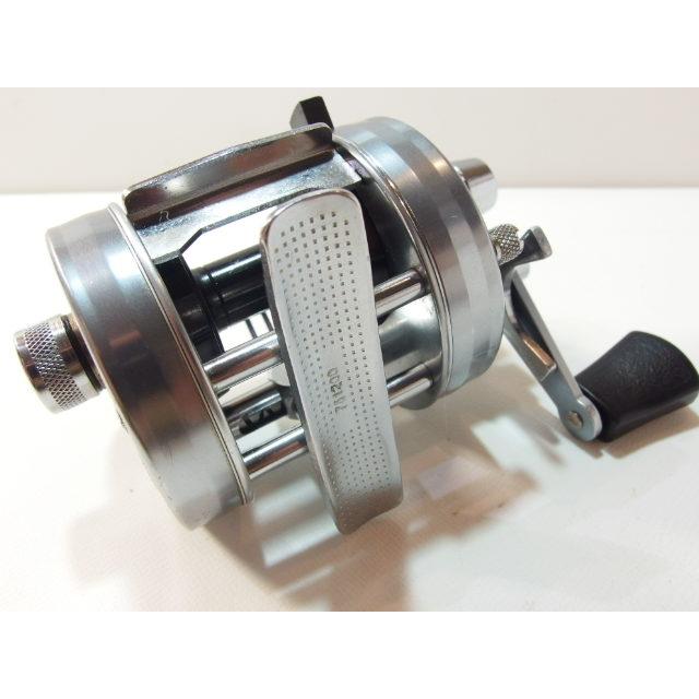 アブ アンバサダー 2500C シルバー 76年 ABU ambassadeur 右巻き