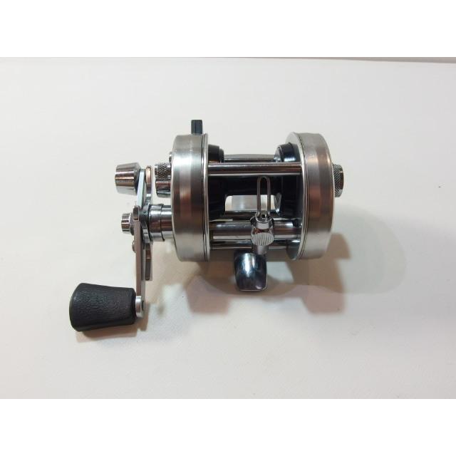 アブ アンバサダー 2500C シルバー 80年 ステッカーモデル ABU