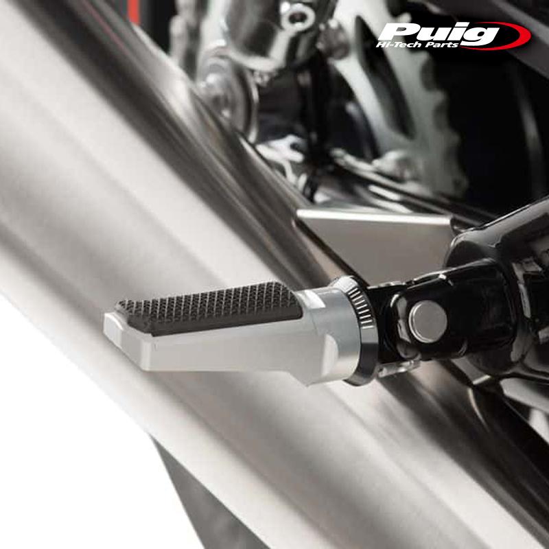 Puig（プーチ） Puig 7318P SPORT FOOTPEGS [SILVER] ステップバー