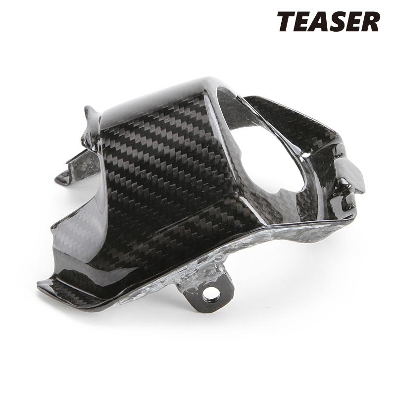 CB1000R カーボンイグニメントスイッチカバー＆カーボンダクトカバー