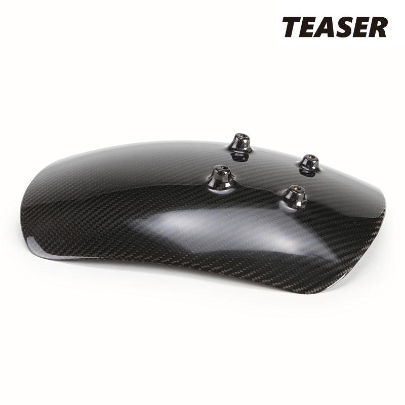 TEASER RFT07G REAR FENDER【DRY CARBON HG】TRIUMPH ROCKET3 (20-21