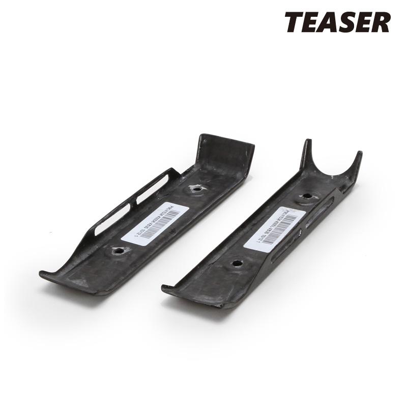 TEASER TFK03G RADIATOR COVER[DRY CARBON HG] Kawasaki Z900RS (18-26