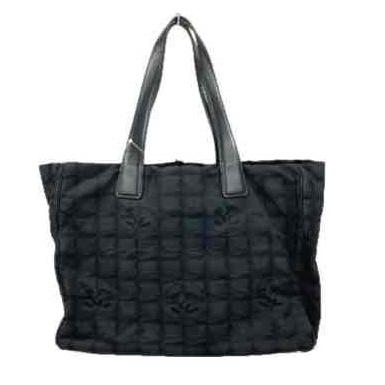 【超人気品】 シャネルCHANEL 黒ニュートラベルラインMM肩掛けトートバッグ 楽天市場】【超美品】 シャネル トートバッグ ニュートラベル