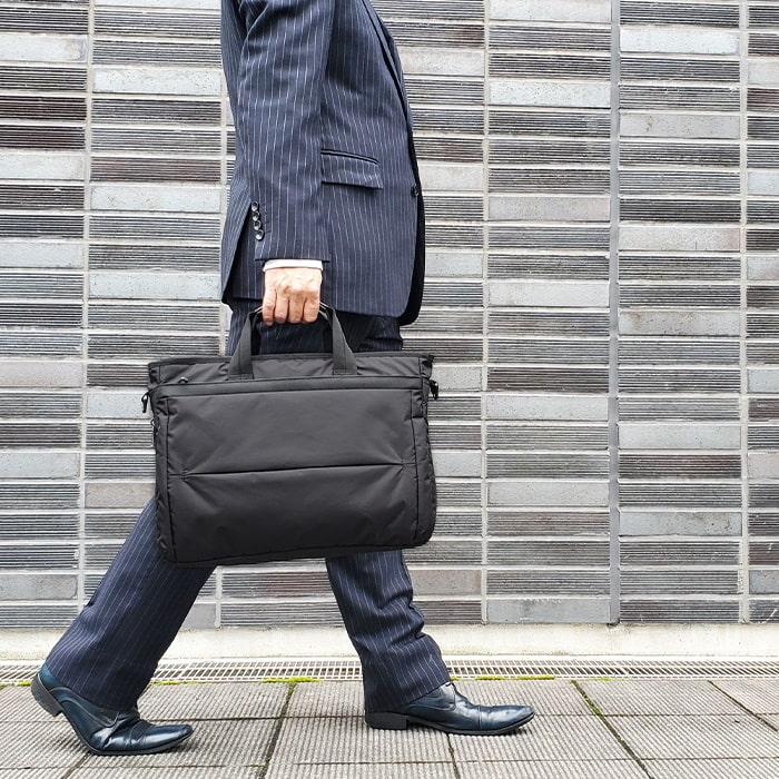 ビジネスバッグ 26671-01 ブリーフケース メンズ B4ファイル 軽量 撥水 自立 マチ拡張 エキスパンダブル リクルート 黒 KBN26671 グラフィット GRAFIT 送料無料 ビジネスバッグ 26671-01 ブリーフケース メンズ B4ファイル 軽量 撥水