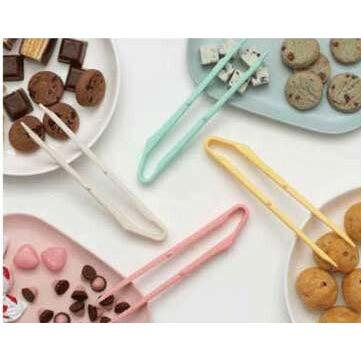 トング ポテトングミニ 箸 手を汚さずお菓子が食べれる 専用ケース付き 握っても使える ギザギザだからつかめる そのまま置いても先がテーブルにつかない Pct 0302 生活便利雑貨ランクアップ 通販 Yahoo ショッピング