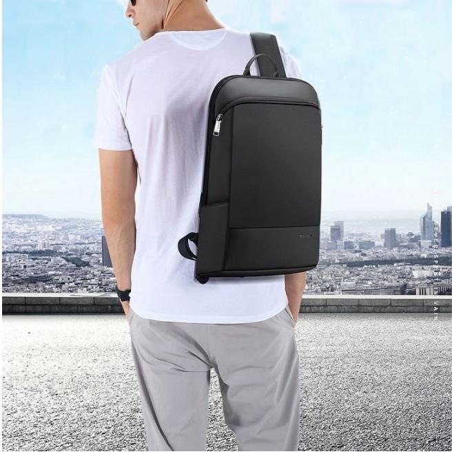最新 超薄型 リュックサック リュック PC ビジネス バックパック 防水加工 |  | 01