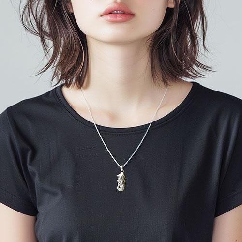 merlionページ PETER STONE シンガポールの象徴 マーライオン（Merlion） 高