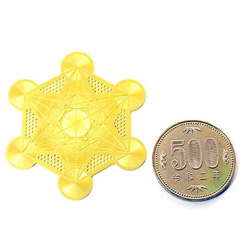 古代神聖幾何学 メタトロンキューブ フルーツオブライフ 金色 メタル（金属） カード 直径：５ｃｍ｜エナジーカード｜rapanui｜03
