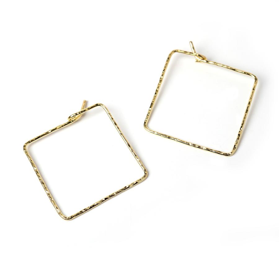K18 スクエア フープ ピアス 四角形で手軽にお洒落を K18