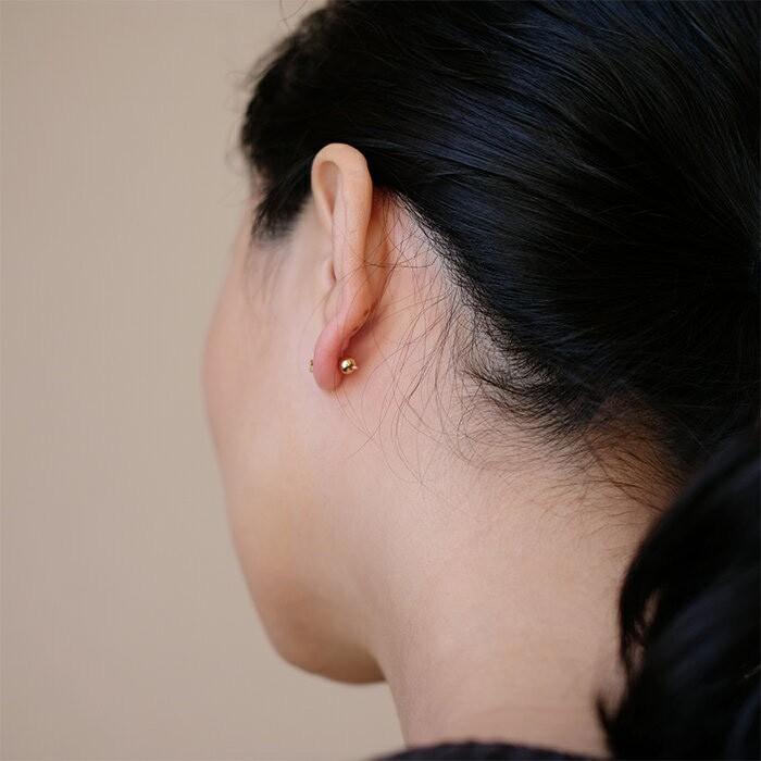 K18 ボールピアスキャッチ 5mm 貫通タイプ 丸玉 K18ボールピアス