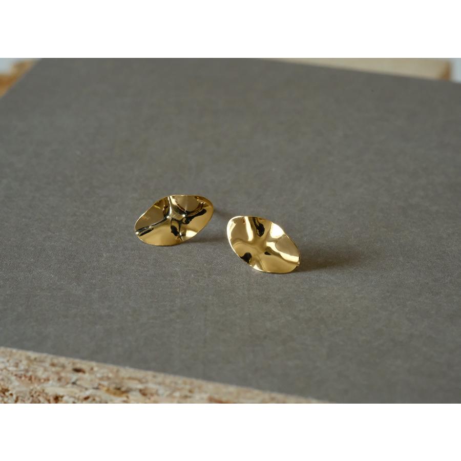 K18 ホオノキ ピアス レディース K18ピアス 18k 18金 ゴールド 歪み