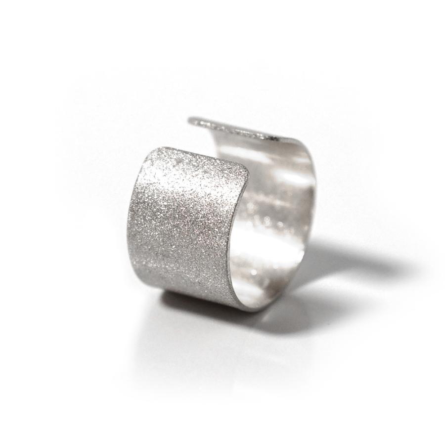 片耳販売】 K18 オビ イヤーカフ 7mm レディース 18k 18金