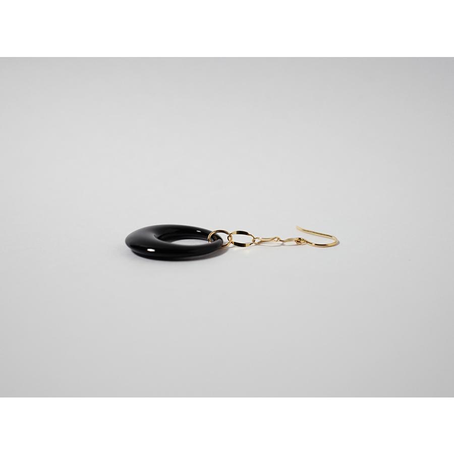 K18 オクロス オニキス ピアス レディース ブラックオニキス 18k 18金