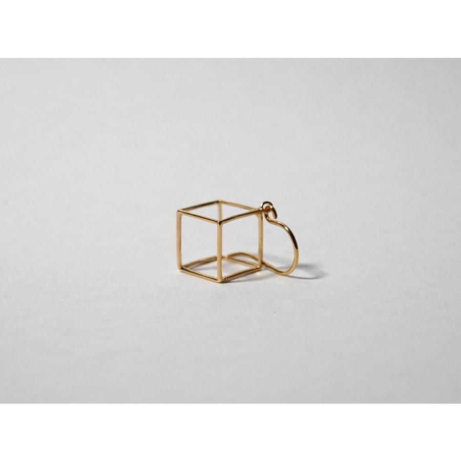 K18 クーブス ピアス レディース スクエア 18K 18金 フックピアス 地金