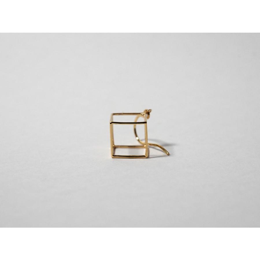 K18 クーブス ピアス レディース スクエア 18K 18金 フックピアス 地金