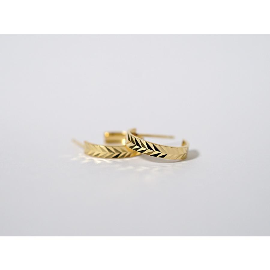 K18 麦穂 フープピアス レディース 女性用 麦の穂 稲穂 18k 18金 ゴールド Pt プラチナ ヘリンボーン 地金ピアス rpaub6423の画像