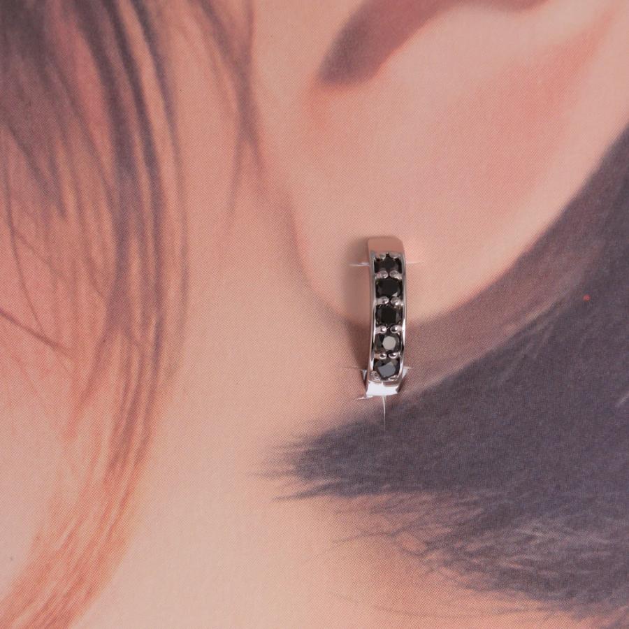 ブラックダイヤモンド ピアス K18 K18WG フープ 中折れ式  ホワイトゴールドの画像