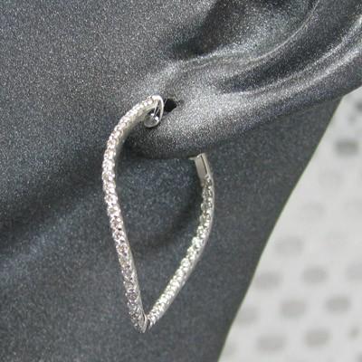 フープピアス 中折れ ダイヤモンドピアス ダイヤピアス ダイヤモンド エタニティ オーバル ウェーブ カーブ ひねり 0.50ct プラチナ900 Pt900の画像