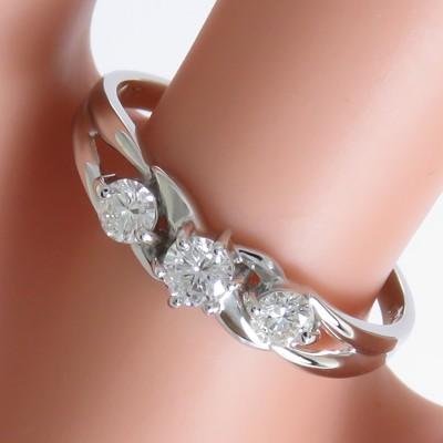 指輪 プラチナ レディース 記念日 婚約 結婚 PT900 0.3ct ダイヤモンド 