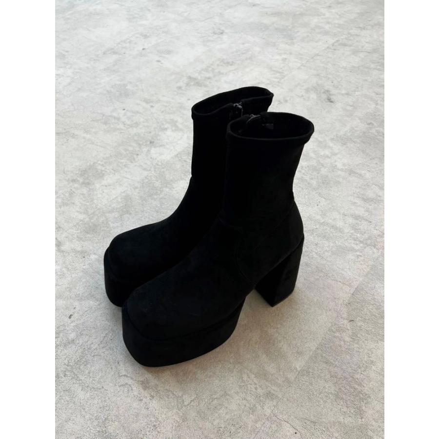 EMODA（エモダ） バルキープランプショートフィットブーツ 即日発送