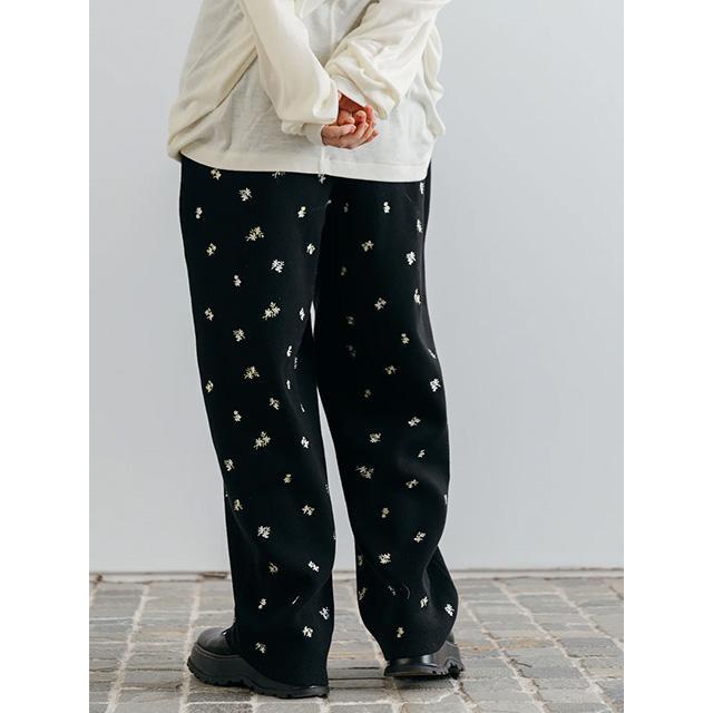 【新品】CREDONA FLOWER EMBROIDERY KNIT PANTS CREDONA（クレドナ） FLOWER EMBROIDERY KNIT PANTS 即日発送