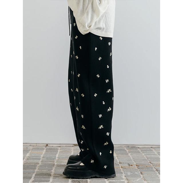 CREDONA（クレドナ） FLOWER EMBROIDERY KNIT PANTS 即日発送