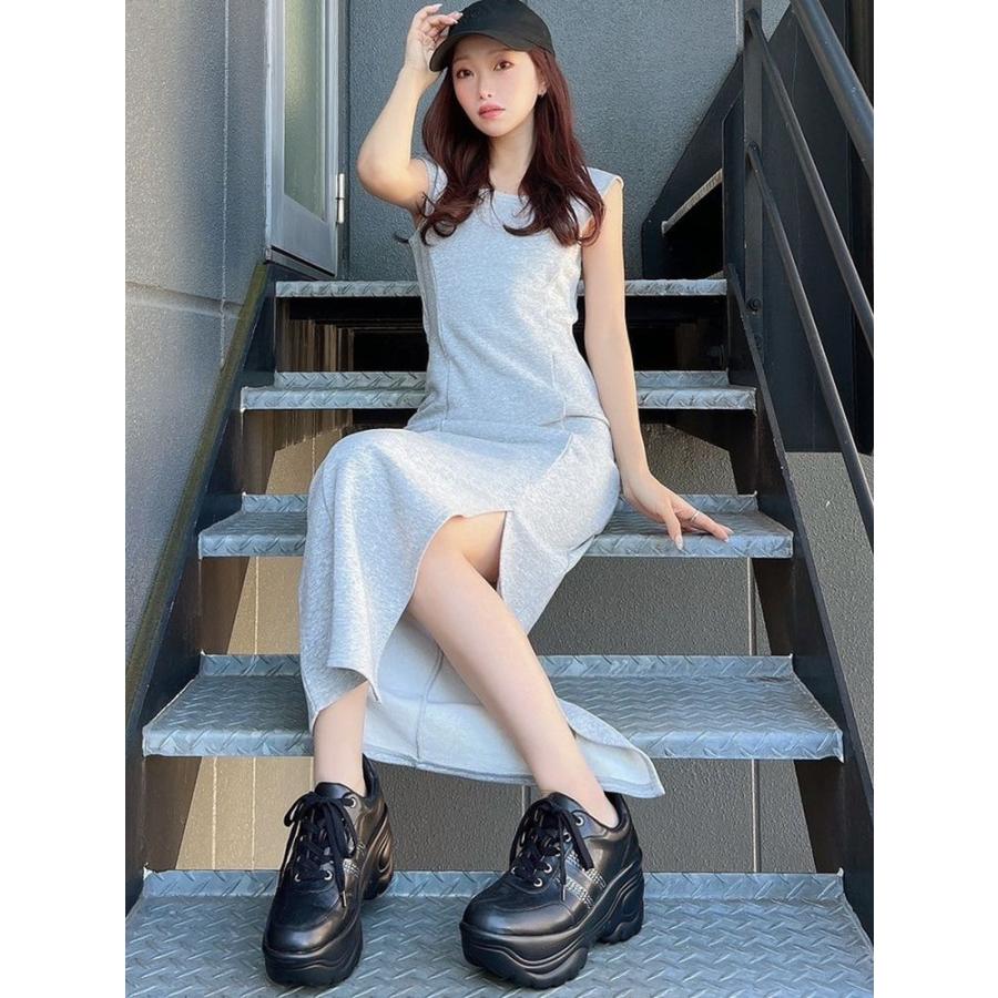 RESEXXY（リゼクシー） 【WEB限定】バックオープンスリットワンピース