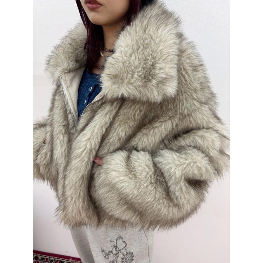 EVRIS（エヴリス） エブリス フェイクファーショートブルゾン 即日発送