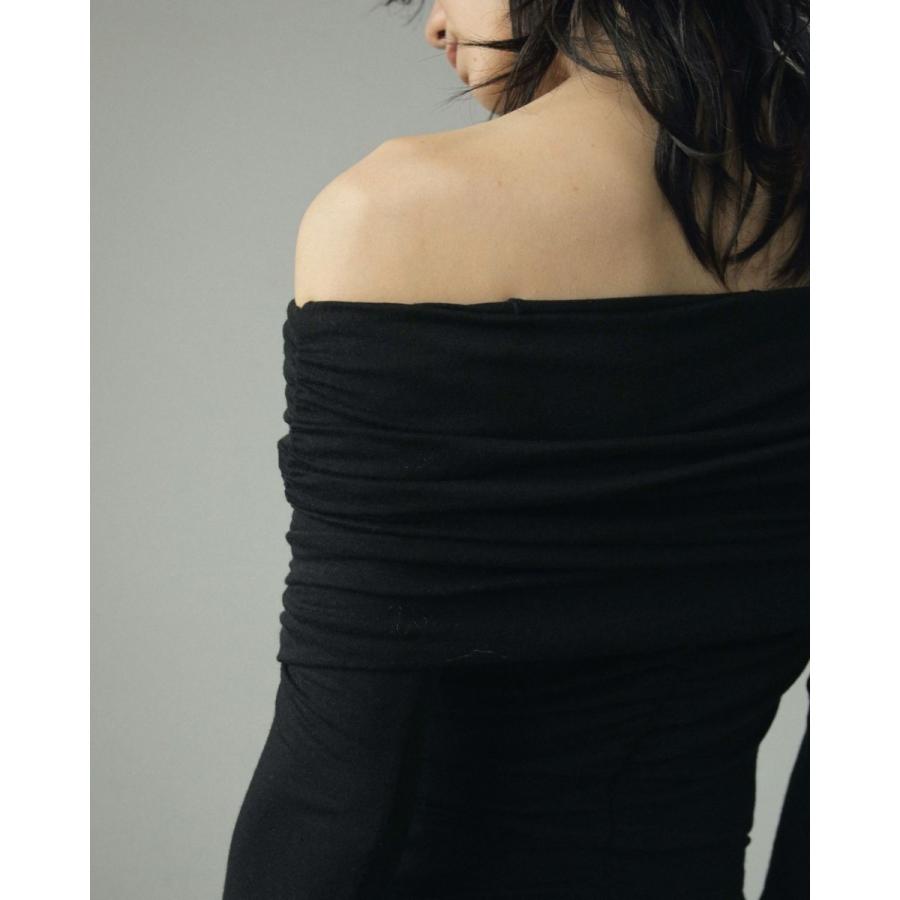 anuke（アンヌーク） SALE ANUKE (アンヌーク）Soft Offshoulder Tops