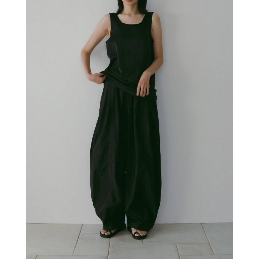 ANUKE アンヌーク Volumetuck Cocoon Pants  　即日発送の画像
