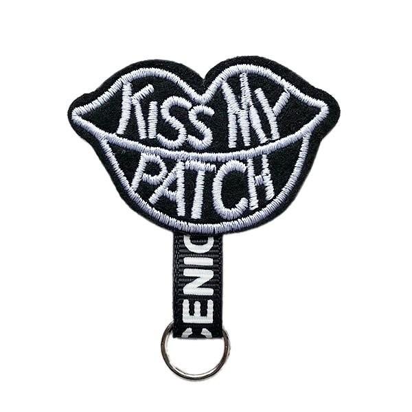 唇 ワッペン 名札付け 刺繍 アイロン おしゃれ ハンドメイド KISS MY PATCH リップ 縦6.8cm×横5.5cm メール便可 爆買 | ブランド登録なし | 01