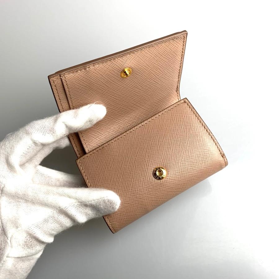 爆買い 折り財布 ゴールド金具 プラダ 未使用 K266 ミニ財布 レザー ゴールド 折り財布 Williamsav Com