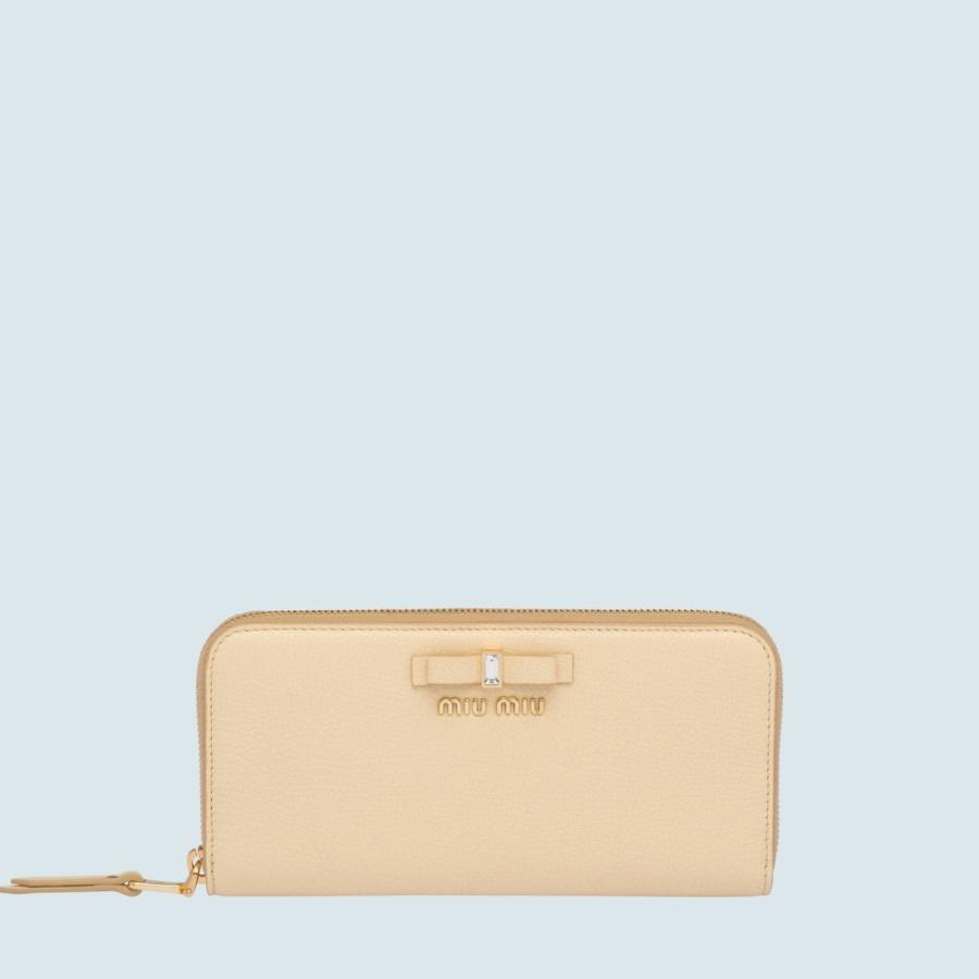 値下げ】MIU MIU限定モデル 内側カワイイ長財布 | pick.com.mx