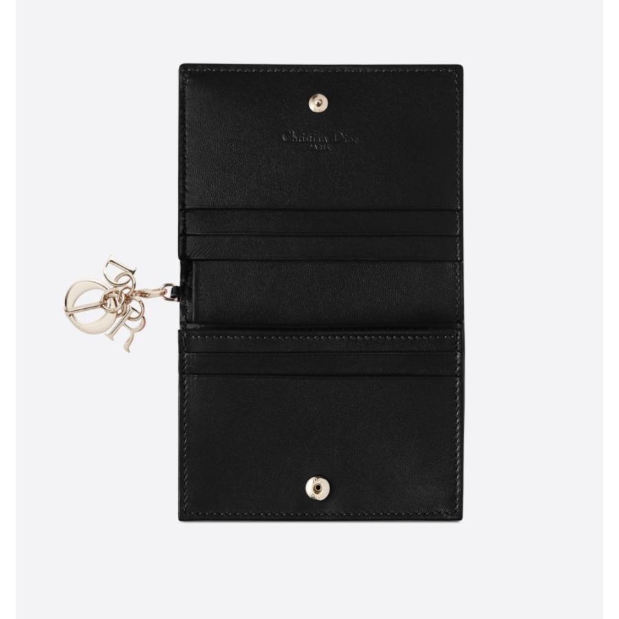 クリスチャンディオール Christian Dior 財布 小財布 二つ折り 2つ折り ブラック ゴールド レザー 本革 パテント エナメル :CHRISTIANDIORS0178OVRBM900:ブランドショップRARELIST - 通販 - Yahoo!ショッピング クリスチャンディオール Christian Dior 財布 小財布 二つ折り 2つ折り ブラック ゴールド レザー 本革 パテント エナメル :CHRISTIANDIORS0178OVRBM900:ブランドショップRARELIST - 通販 - Yahoo!ショッピング