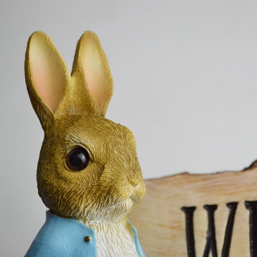 ピーターラビット ラディッシュ ウェルカム スタンド 置物 : ラタン