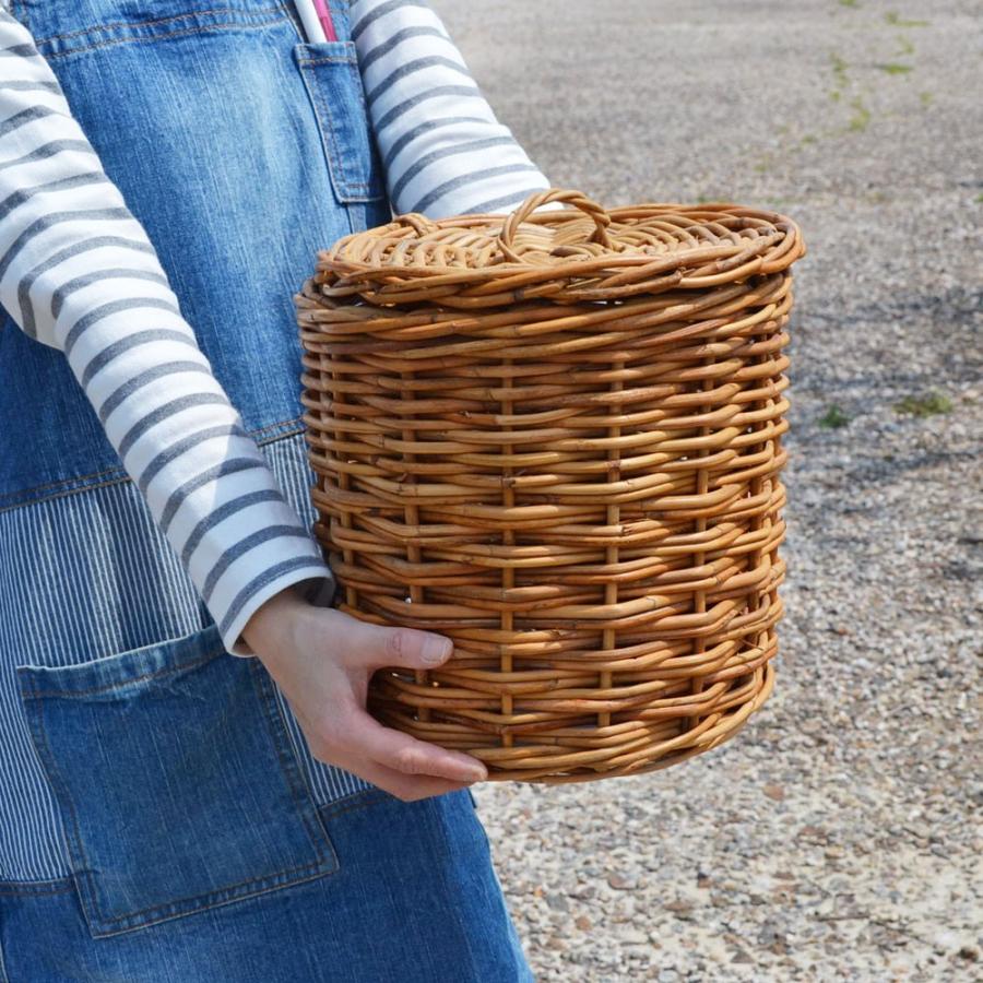 アラログふた付きラウンド バスケットL THE AROROG : ラタン