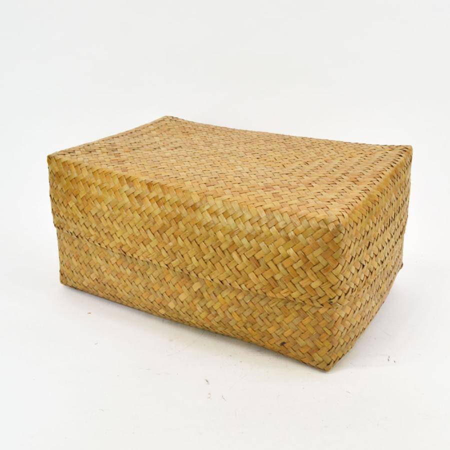 小軒斎銘　花籠　蓋無木箱付　高さ約25㎝　東Y7-0501①タコサ 竹一斎 竹籠 U232｜骨董店 のびる 古美術 骨董 和風建具 蔵戸