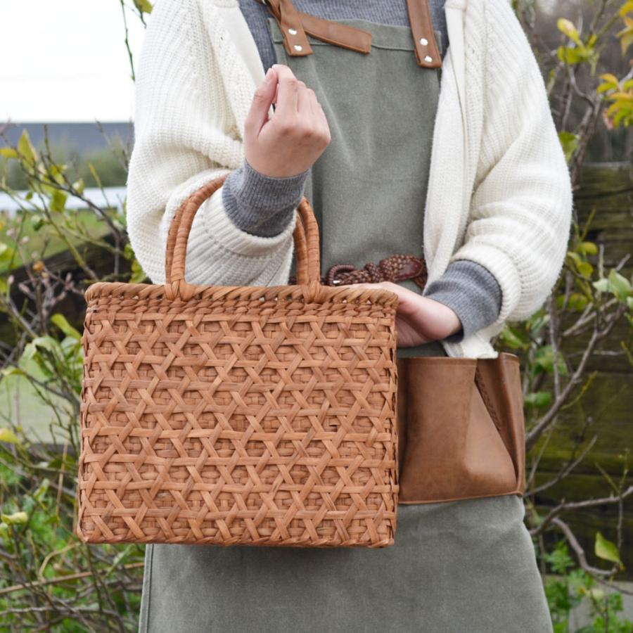 高級素材 山葡萄バッグ 鷲 かごバッグ 網代編 熟練 職人 : ラタン