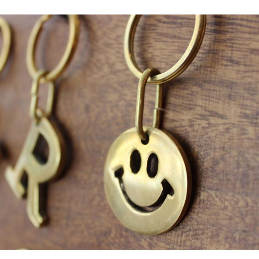 真鍮 スマイルキーリング ハンドメイド スマイルマーク ニコちゃん Tdsm Brkey Mk31 ラタンハウスかごや ヤフー店 通販 Yahoo ショッピング