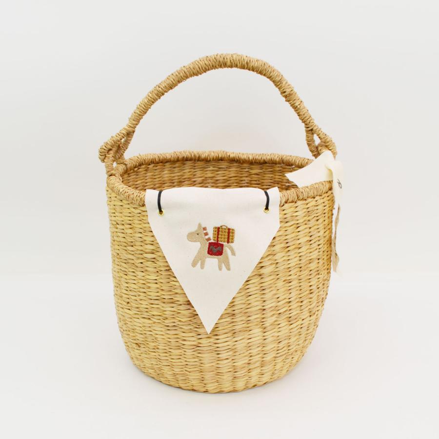 刺繍フラッグバスケット L ホワイトホース×赤 かごバッグ : ラタン