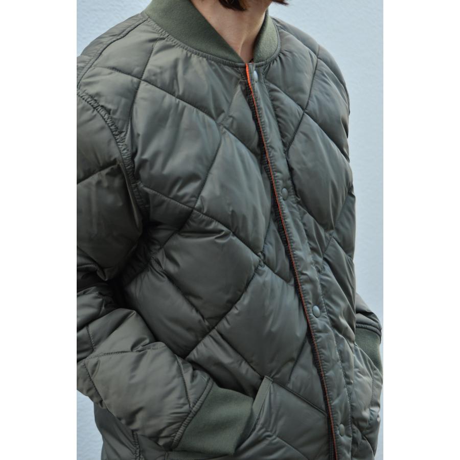 Calvin Klein リバーシブル キルティング ジャケット オリーブ x