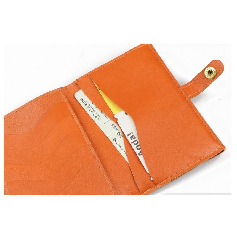 IL BISONTE イルビゾンテ2つ折りレザーウォレット54232306541 IL BISONTE イルビゾンテ 財布 2つ折スクエアウォレット（ B