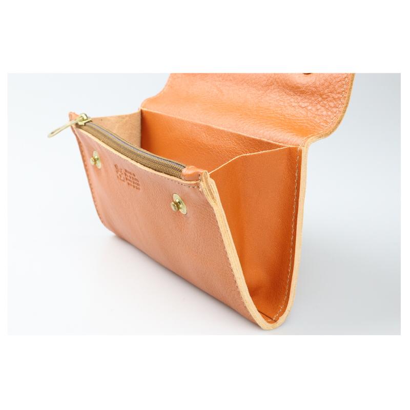 IL BISONTE（イルビゾンテ） 長財布 フラップウォレット ( ミドル