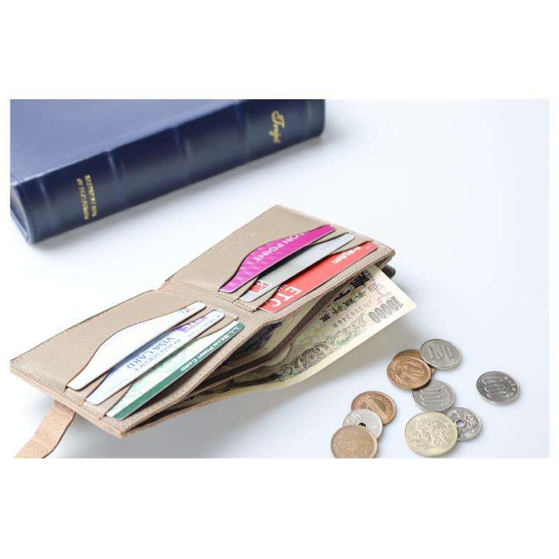 IL BISONTE イルビゾンテの2つ折レザースクエアウォレット 二つ折り財布 IL BISONTE イルビゾンテ 財布 BISONTE 2つ折レザースクエア